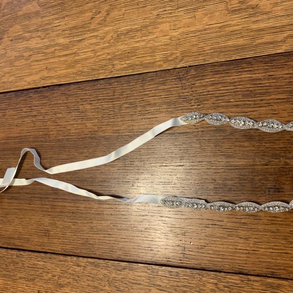 Brand new rhinestone and beaded hair tie or belt main image 11